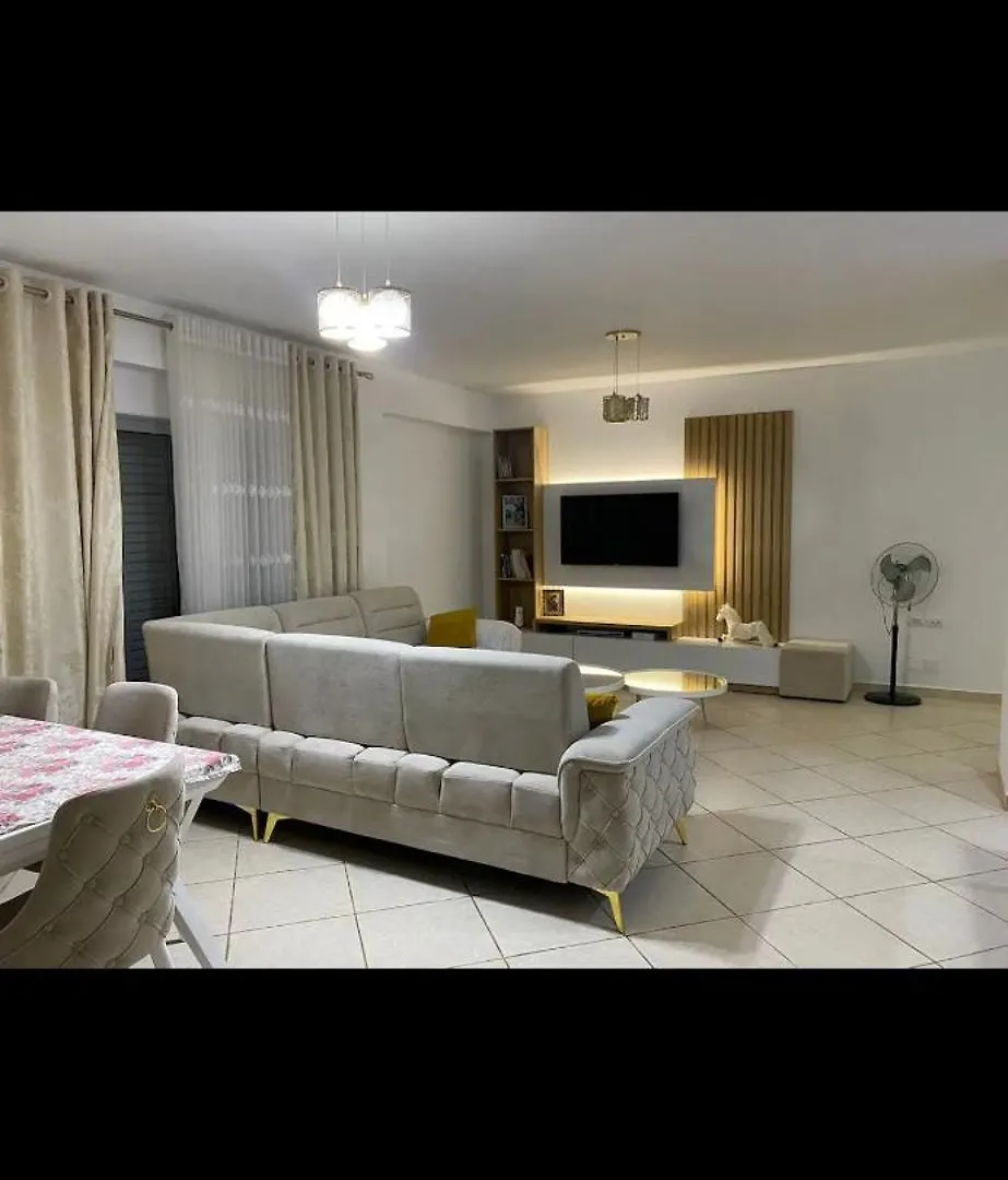 Rian Apartment Sarande
