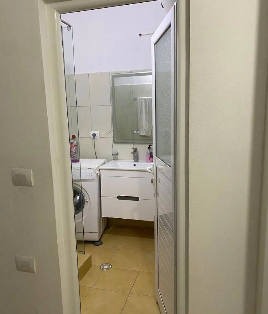Rian Apartment Sarande